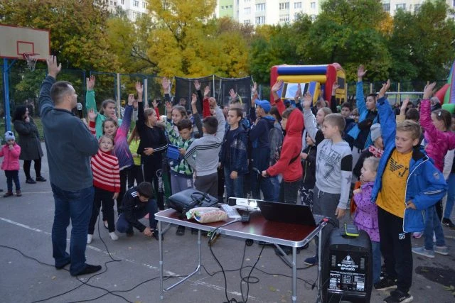 71092897-2435992336670645-1887378736337125376-o